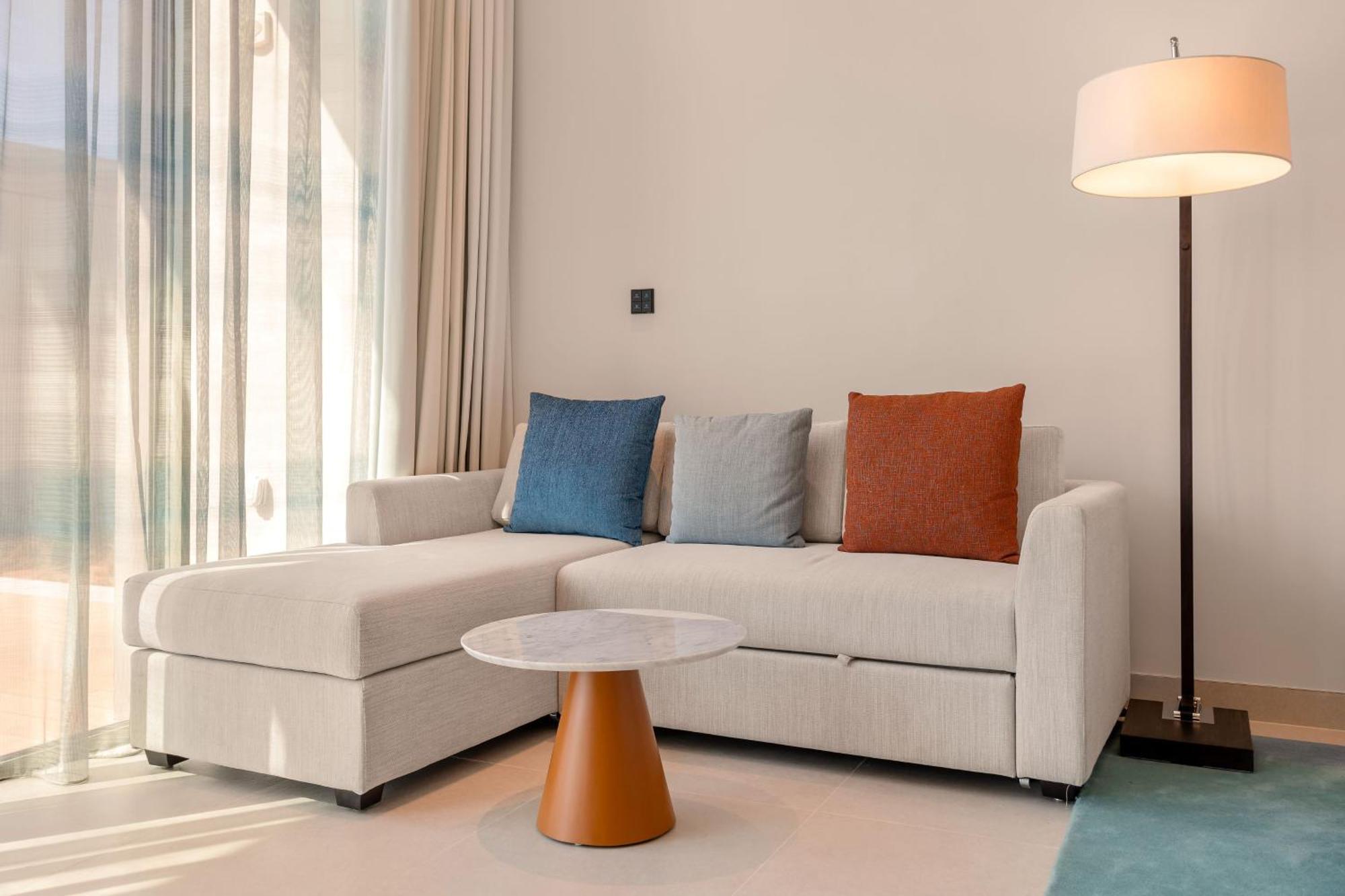 Ajman Hotel & Villas By Blazon Hotels Екстериор снимка A sofa