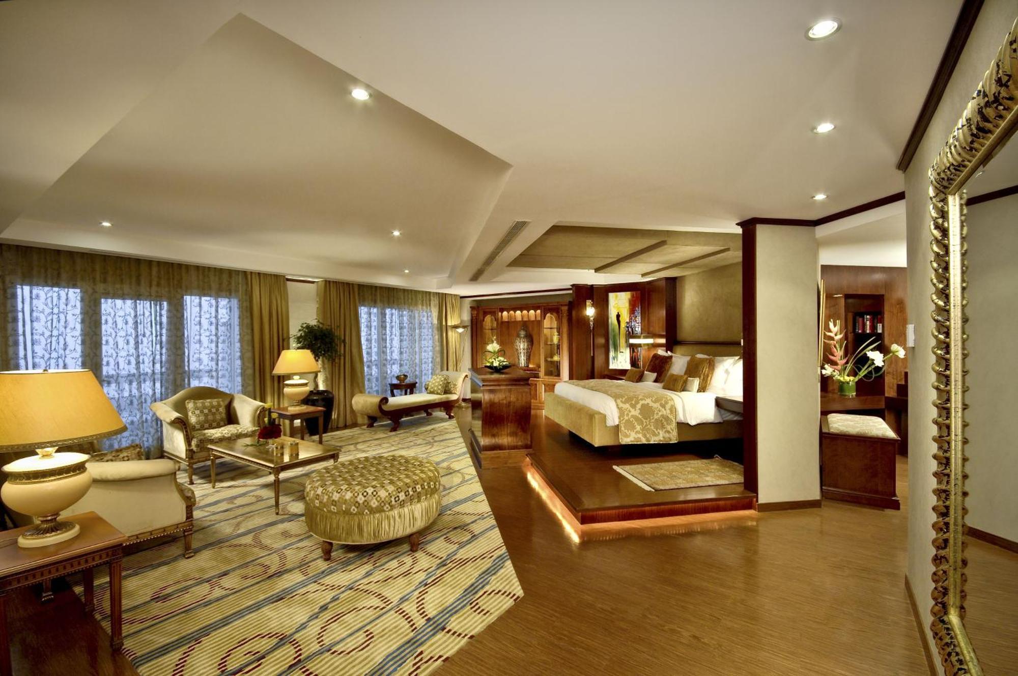 Ajman Hotel & Villas By Blazon Hotels Екстериор снимка Suite at the Taj Mahal Palace, Mumbai