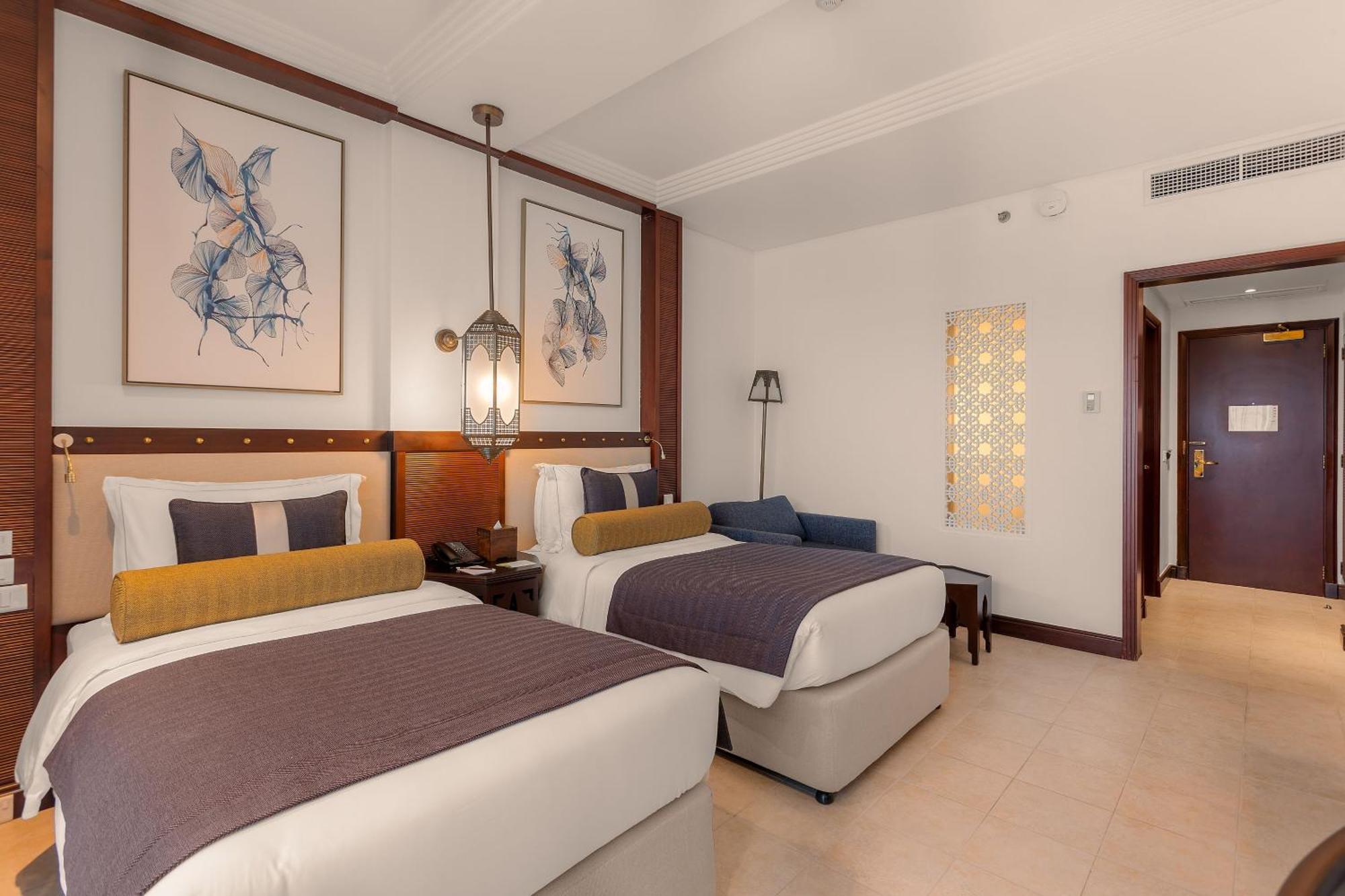 Ajman Hotel & Villas By Blazon Hotels Екстериор снимка Deluxe Room