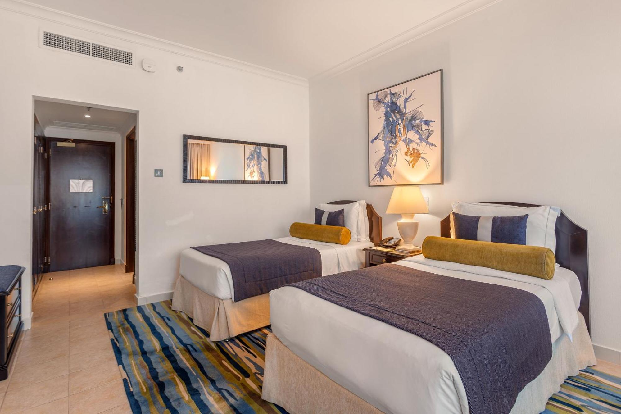 Ajman Hotel & Villas By Blazon Hotels Екстериор снимка Deluxe Room
