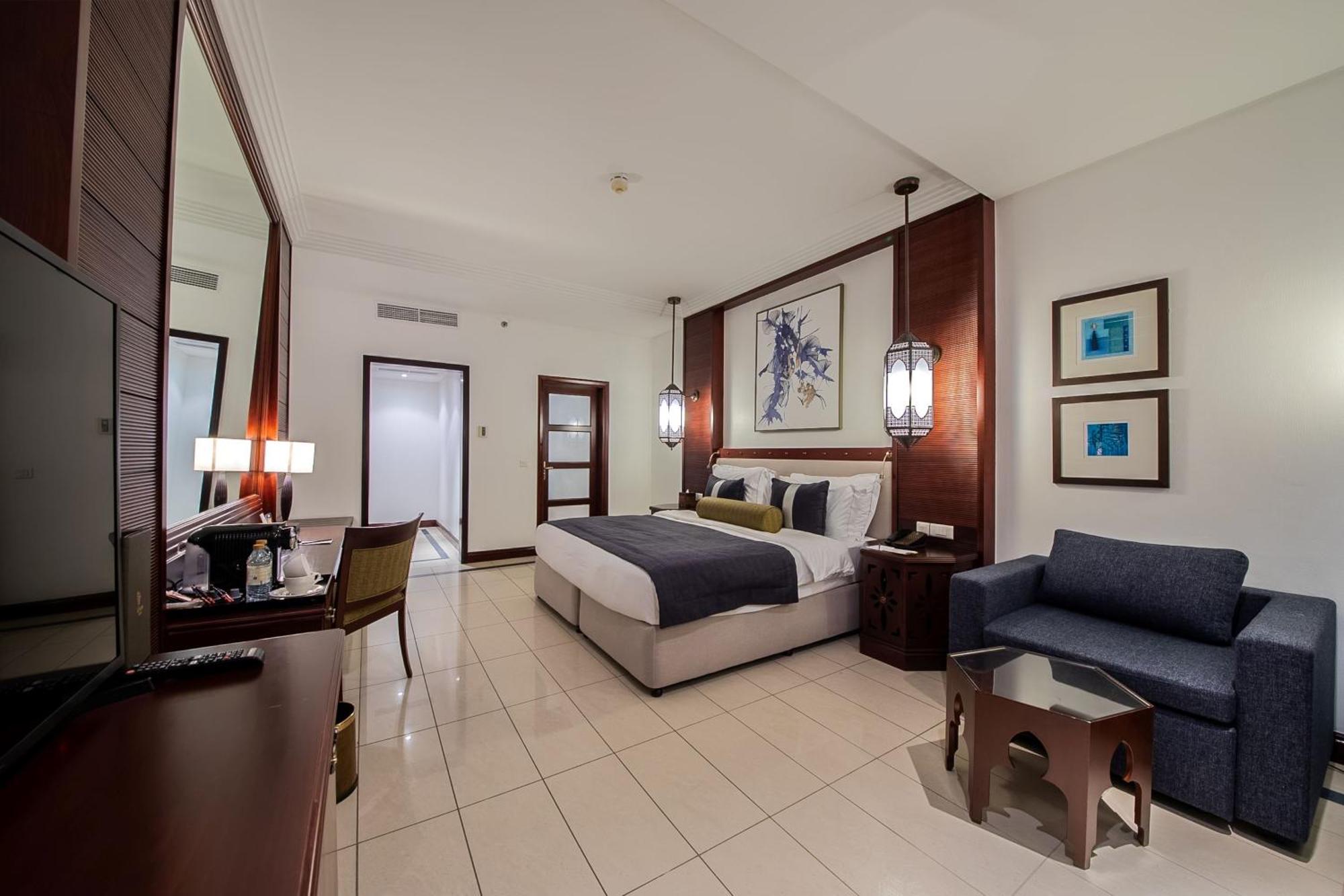 Ajman Hotel & Villas By Blazon Hotels Екстериор снимка Deluxe Room