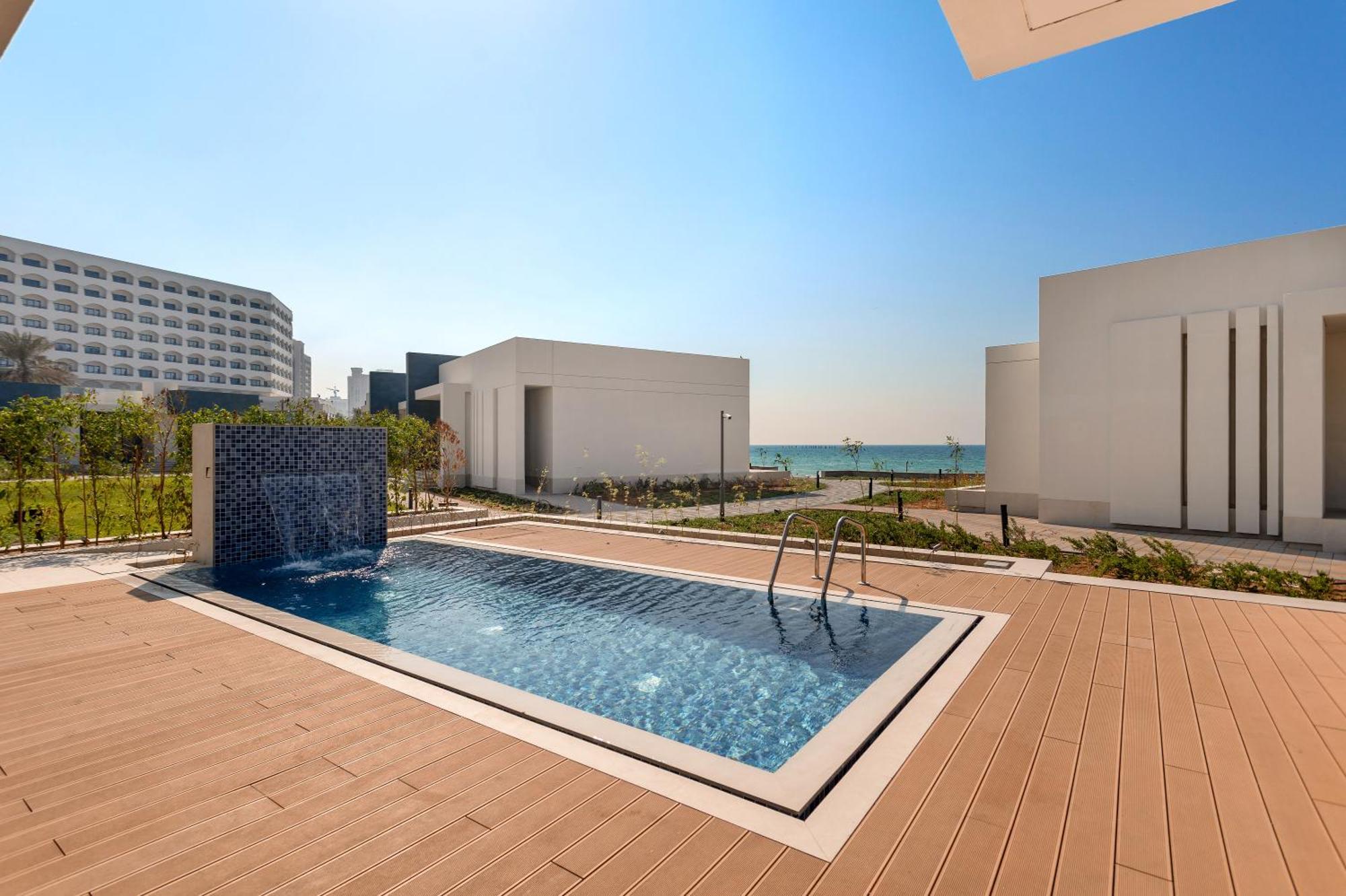 Ajman Hotel & Villas By Blazon Hotels Екстериор снимка